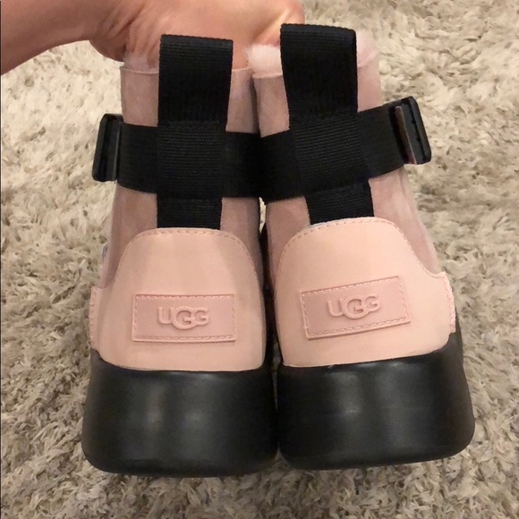 UGG Classic Boom Buckle Suede Leather Boot NWT - Picture 4 of 11